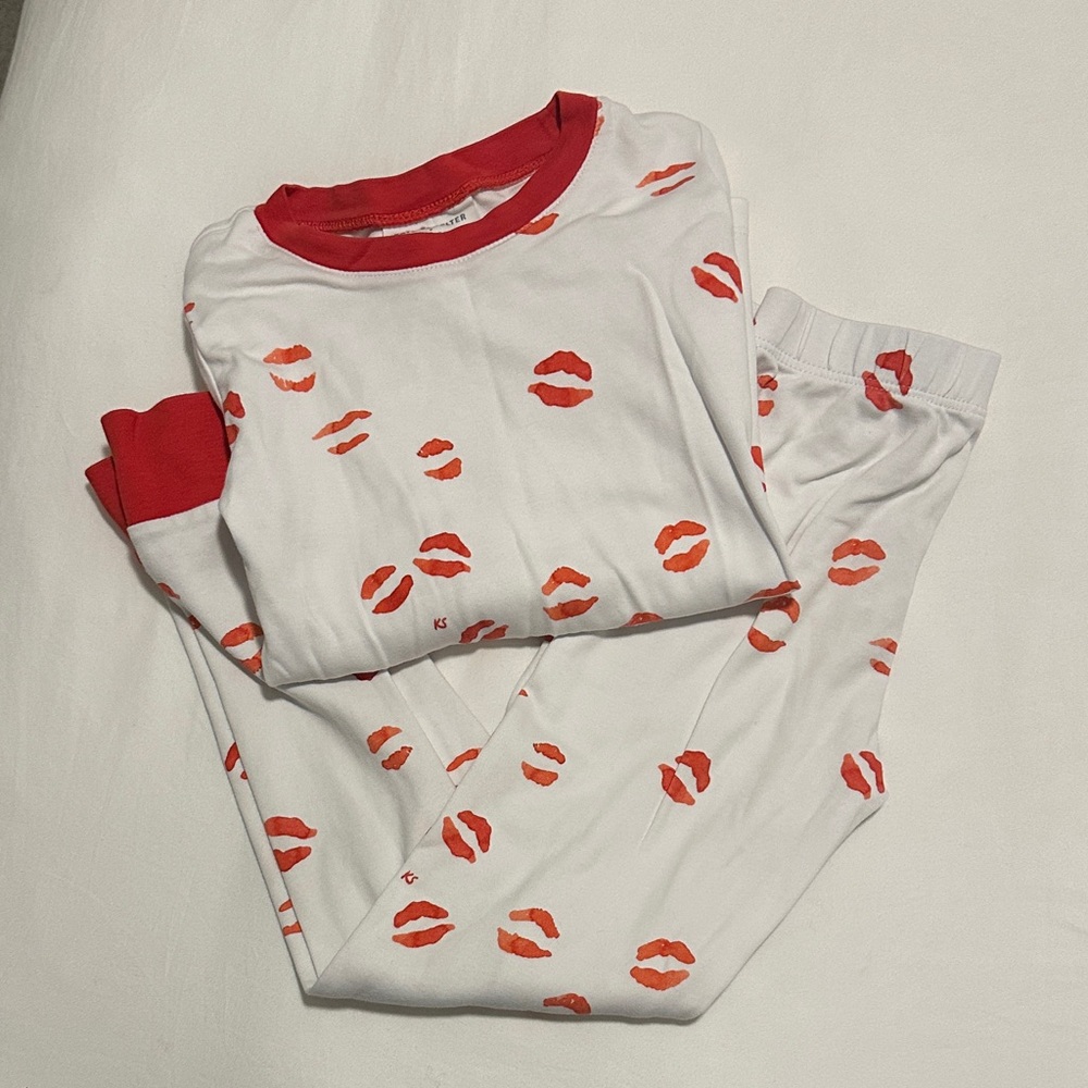 Kids White Pajama Set with Red Lip Print